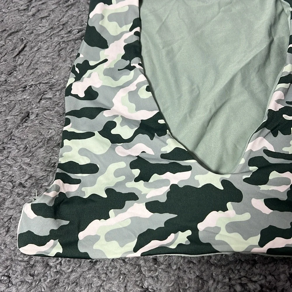 Frankie’s bikinis cutout camo print swim top size Large